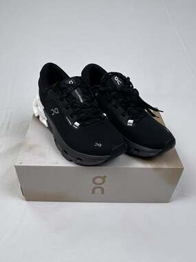 On Running Cloudflyer 5 Size 8.5W Black White Shoes